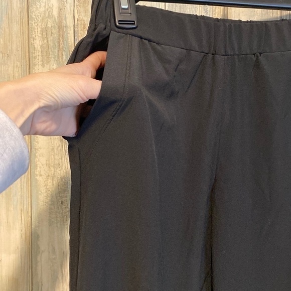 Disney Alice Through The Looking Glass By G | Womens Black Pants | Size 4 - Picture 3 of 9